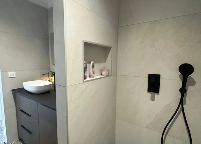 La Petite Maison Corse فيلة *